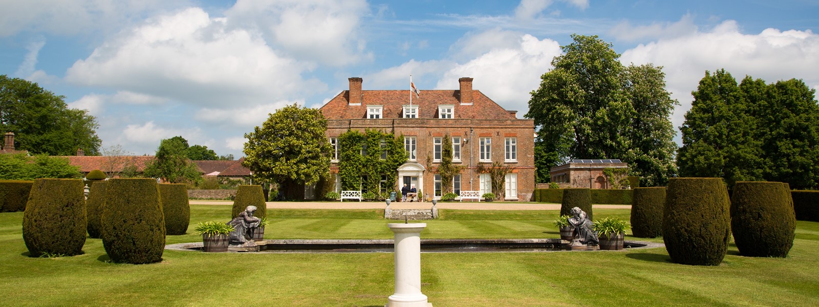 Hole Park House - Stuart Kirk.jpg