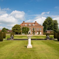 Hole Park House - Stuart Kirk.jpg