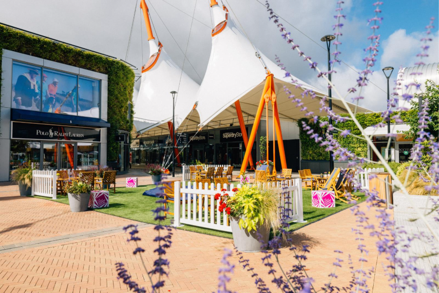 games area in outlet