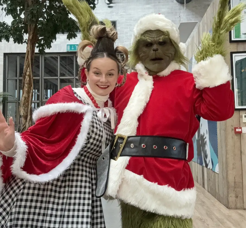 Christmas Grinch (Nov 2025)