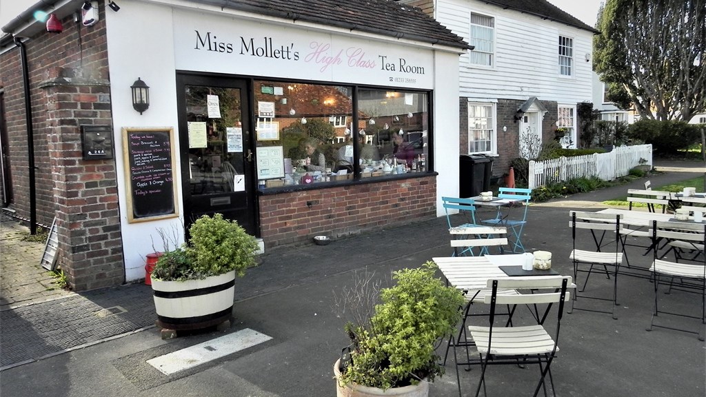 Miss Molletts Tea Room (c).jpg