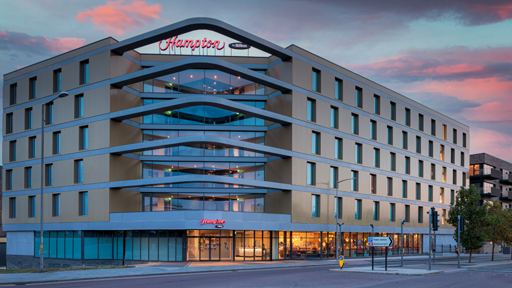 Hampton By Hilton Ashford Exterior