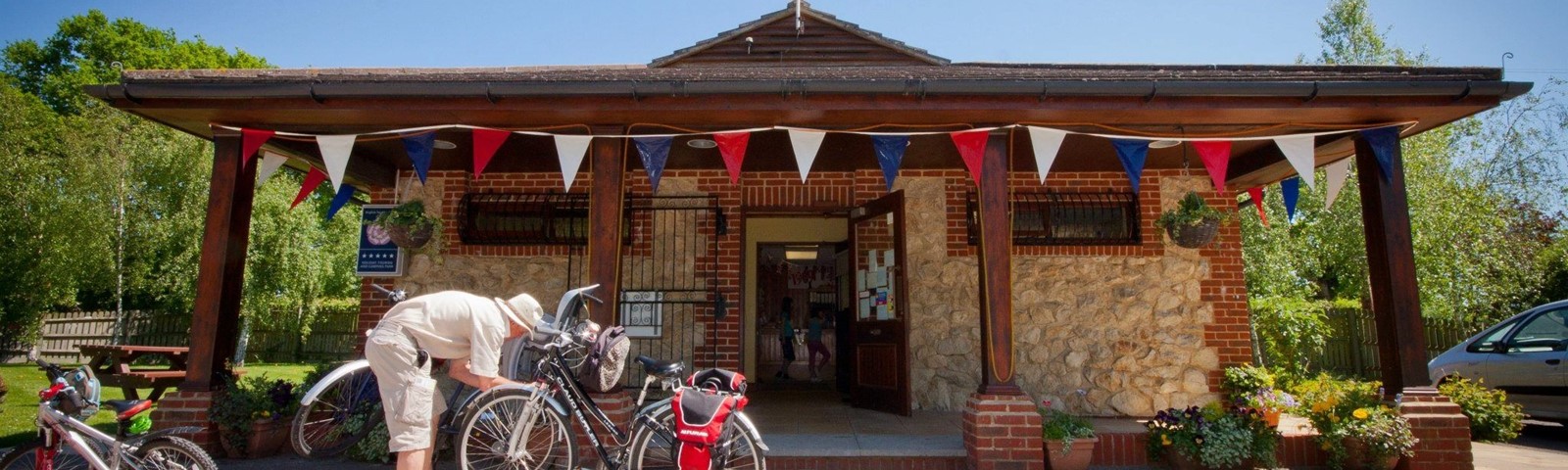 Broadhembury Cyclists At Reception