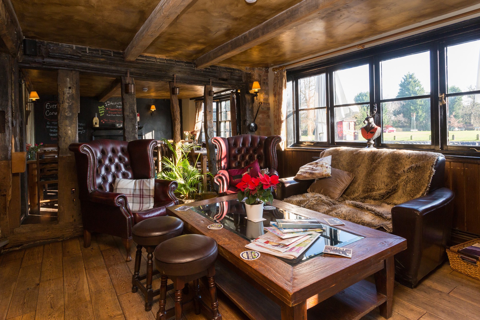 Chequers On The Green